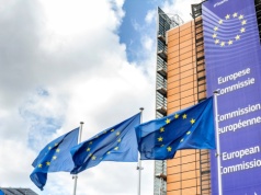 Komisja Europejska reaguje na decyzję Nawrockiego ws. SAFE