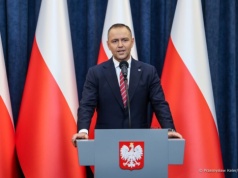 SAFE bez podpisu Prezydenta Najważniejsza część umowy wciąż tajna