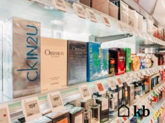 Rossmann obniżył cenę luksusowych perfum Calvina Kleina