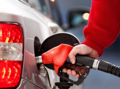 Kierowcy mogą się mocno zdziwić przy dystrybutorach. Lepiej zatankować już teraz