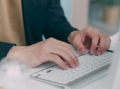 Odpis aktualizujący wartość aktywów Szallas Group obniży wynik Grupy WP o 150 mln zł