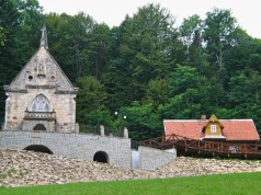 Wielka tajemnica puszczy. Szlak prowadzi do pustelni. Wiekowa historia polskich gór