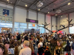 Poznańskie Targi Książki 2026 przyciągnęły tłumy. Setki autorów i tysiące czytelników na MTP