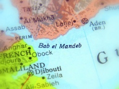 "WSJ": Iran może zablokować kolejną, strategiczną cieśninę