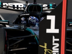 Ferrari nastraszyło Mercedesa. Sporo walki w sprincie F1