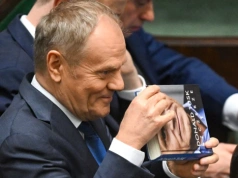 Tusk chce „zastopować politycznych szaleńców”. Błyskawiczna reakcja PiS: „Zdrajco”