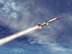 Korea Płn. wystrzeliła salwę ok. 10 pocisków balistycznych w kierunku Morza Japońskiego