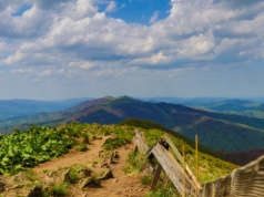 Dobra pogoda w Bieszczadach, ale GOPR ostrzega turystów