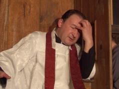 Czy praca w niedzielę to grzech? Ksiądz mówi, czego nie wolno robić