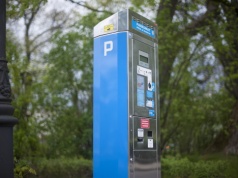 Strefa płatnego parkowania w Ostrowcu powstanie jesienią. Ogłoszono przetarg