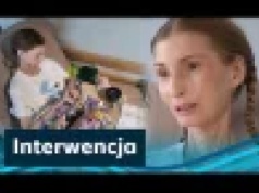 Nie wstaje z łóżka. Odebrano jej wsparcie opiekunki