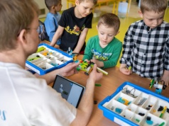 Warszawa z klasą i Kulturalny Przedszkolak. Edukacja poza murami szkoły