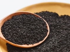 Dosyp do sałatki czy na kanapki. Szybko zobaczysz luz w pasie