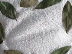 Liść laurowy nie tylko do rosołu. W domu może zrobić coś zaskakującego