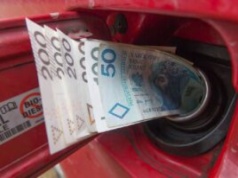 Nowe zabezpieczenia przelewów w bankach. Co zmieni się dla klientów