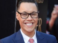 Jego programy z wypiekami na twarzy śledziły miliony. Dziś byście go nie poznali. Tak zmienił się Gok Wan