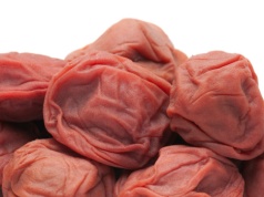 Japończycy jedzą regularnie i żyją długo w zdrowiu. Polacy też powinni