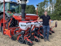 Precyzja przy dużej prędkości. Jak działa sekcja wysiewająca SX w siewnikach Kverneland Optima?