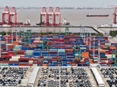 Chińska transformacja w galopie Ognistego Konia