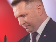 Czarnek kandydatem PiS na premiera. Polacy ocenili wybór Kaczyńskiego