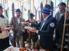 Huczne urodziny. Zbudowana w 227 dni, służy już 90 lat