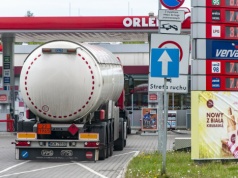 Efekt rakiety i pióra. To przez niego ceny paliw rosną szybko i wolno spadają