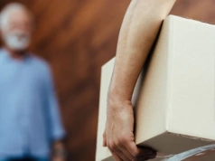 Tani i bezpieczny łańcuch dostaw – jak wybrać sprawdzonego producenta i dostawcę opakowań?