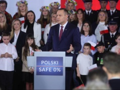 "Dla niego wrogiem są Niemcy i UE". Media zza Odry o Karolu Nawrockim