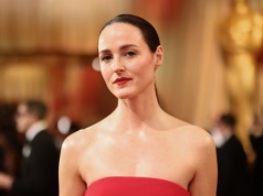 Klasa i szyk. Na Oscarach postawiła na prostą czerwień