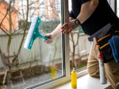 Dodaj kilka kropel do wody. Okna będą lśnić bez smug