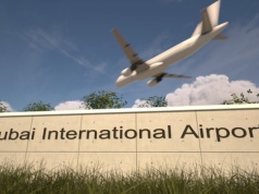 Atak w pobliżu lotniska w Dubaju. Loty wstrzymane "do odwołania"