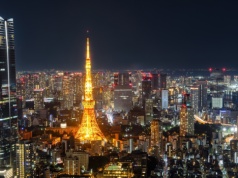 Japonia uwalnia rezerwy ropy naftowej. Tokio reaguje na kryzys w cieśninie Ormuz