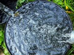 Mikroretencja w domach i ogrodach zamiast „Mojej Wody”. Nawet 8 tys. zł dotacji