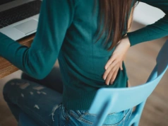 Długotrwały ból pleców? To może być objaw groźnego nowotworu