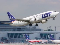 LOT zawiesza połączenia na Bliski Wschód o kolejny miesiąc
