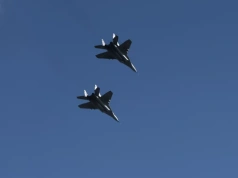 Rosyjski samolot wojskowy objęty procedurą przechwycenia i eskorty