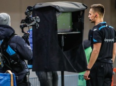 Polski sędzia chce dodatkowych kar dla piłkarzy. "Wszyscy zostali oszukani"