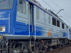 Ewakuacja pasażerów pociągu osobowego po awarii lokomotywy