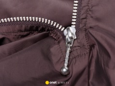 Zamek błyskawiczny w kurtce się zaciął? Ten trik rozwiąże problem