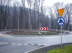 Nowe rondo w Jazowsku już gotowe. Kluczowe skrzyżowanie w regionie przebudowane