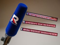 TV Republika może mieć problem. KRRiT bierze pod lupę paski