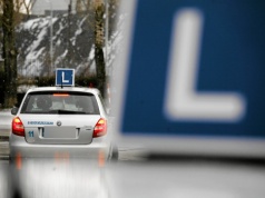 30 czy 60 minut za kierownicą? Tyle naprawdę może potrwać egzamin na prawo jazdy