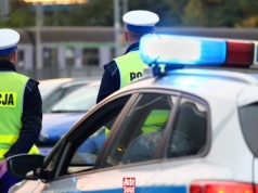 Lepiej nie odpowiadaj na te dwa pytania policjanta. Mogą być kłopoty
