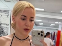 Marianna Schreiber i jej tureckie implanty chwalą się zdjęciem z basenu (FOTO)