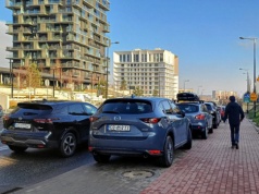 Kierowcy dużych SUV-ów łamią prawo nawet nie wiedząc o tym! Tu mandat i punkt karny wlepiają strażnicy miejscy