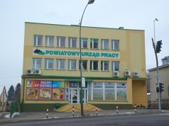 Sztuczna inteligencja w administracji. Częstochowa testuje PLLuM, a mObywatel ma już asystenta AI