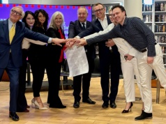 Festiwal Filmów – Spotkań NieZwykłych w tym roku także w Ostrowcu i w Zamku Ćmielów