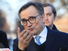 Nie tylko Czarnek. Ziobro też ma fotowoltaikę, teraz zabrał głos ws. rachunków