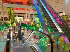 Za kulisami świata luksusu: miliony na przetrwanie i plany ratunku