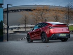 Nie będzie więcej dopłat w programie "NaszEauto". Kłopoty na rynku elektryków